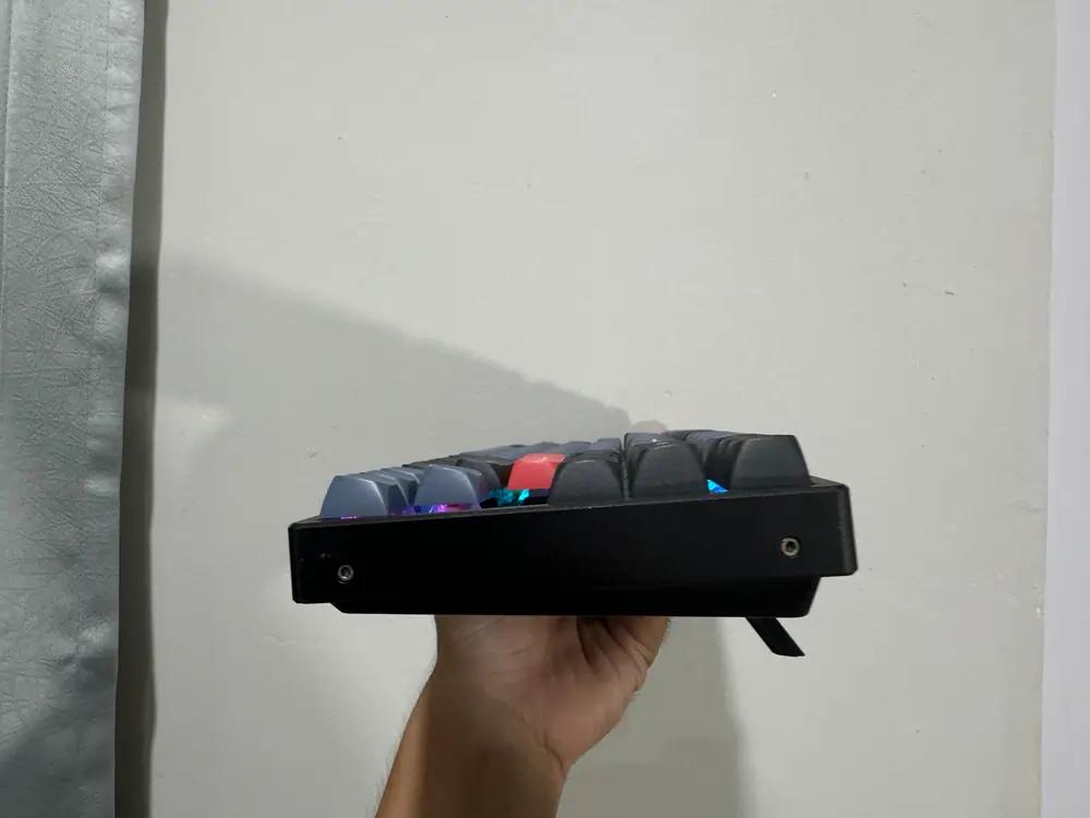 Side frame of keychrone keyboard